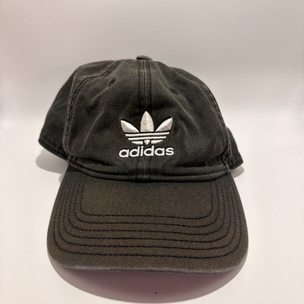 Adidas Originals Trefoil Relaxed Strapback Hat Black White Embroidered Classic